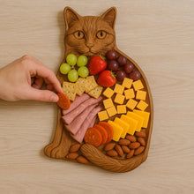 Carica l'immagine nel visualizzatore di Gallery, Piatto da portata in legno artigianale a forma di gatto