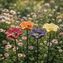 Lade das Bild in den Galerie-Viewer, Handgemachte Bienenblüten – Wetterfeste Keramik-Tränken, 4er-Set
