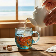 Lade das Bild in den Galerie-Viewer, Meeresklang – Handgefertigtes Glas mit Wellenstruktur
